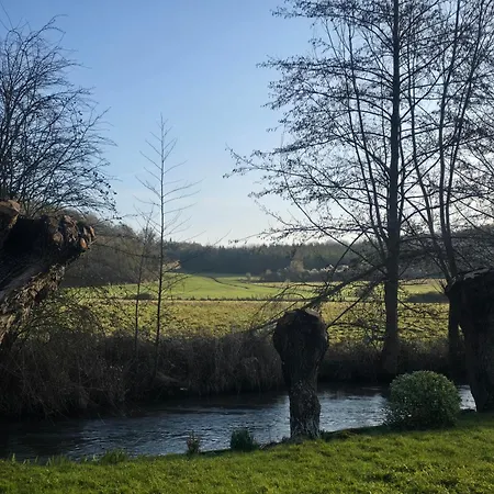 Maison Normande Bord De Riviere *