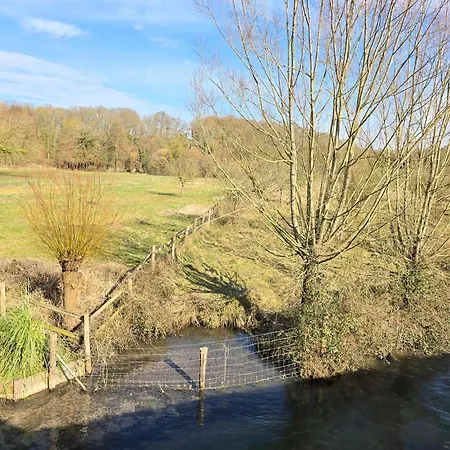 Vakantiehuis Maison Normande Bord De Riviere