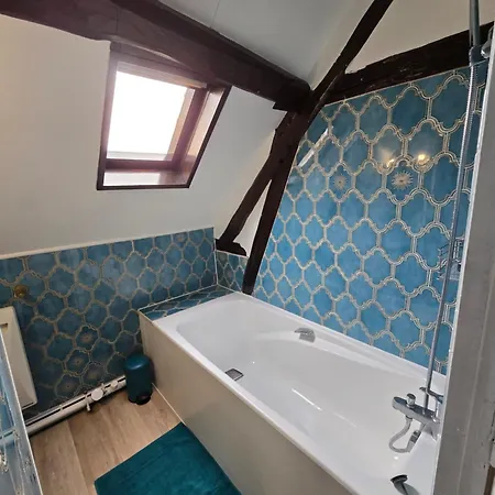 Maison Normande Bord De Riviere *